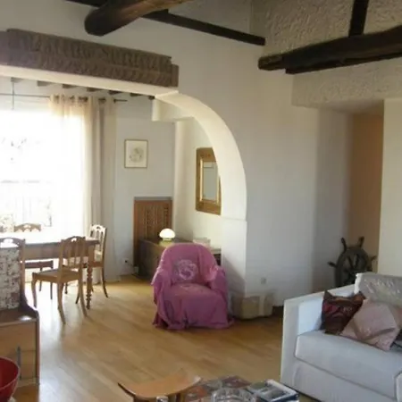 Fabulous Parisian 3 Bedroom, 3 Bathroom In 5th Arr, Sleeps 5, Ref. Pcp2313b Appartamento